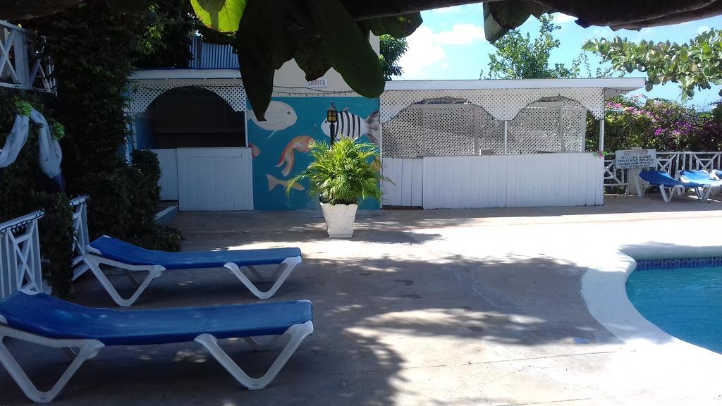 Hotel Relax Resort Montego Bay Buitenkant foto