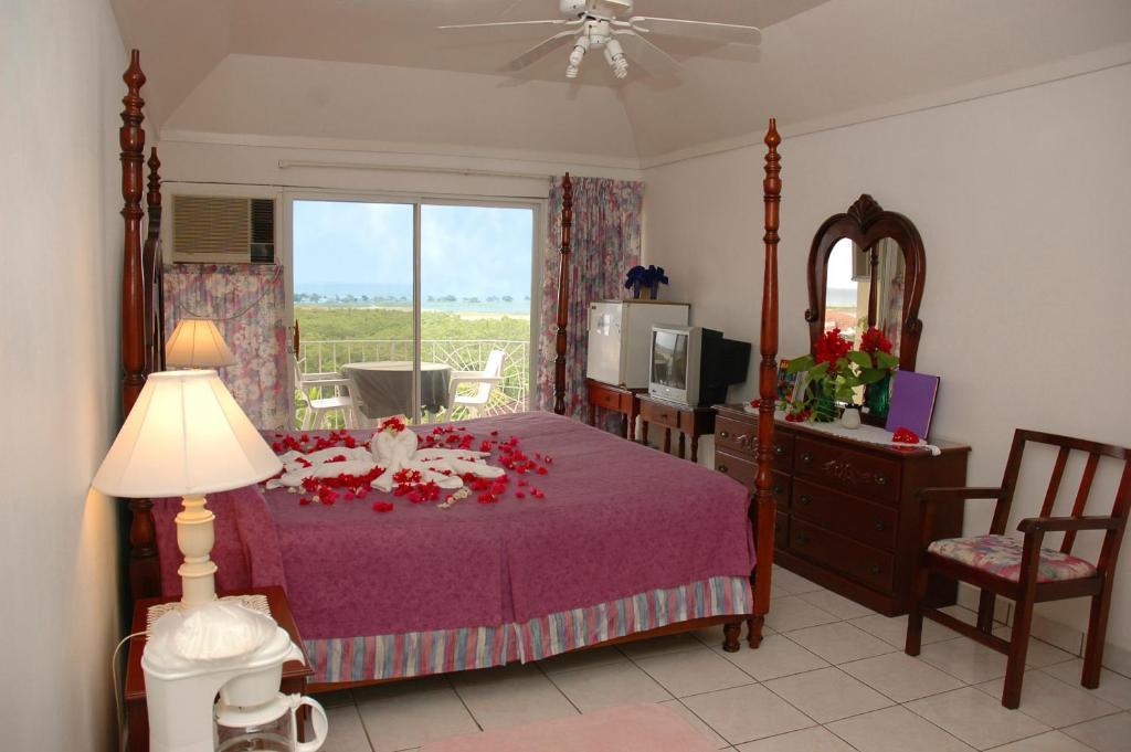 Hotel Relax Resort Montego Bay Buitenkant foto