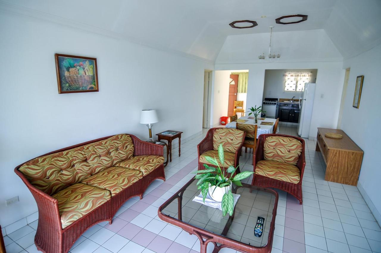 Hotel Relax Resort Montego Bay Buitenkant foto